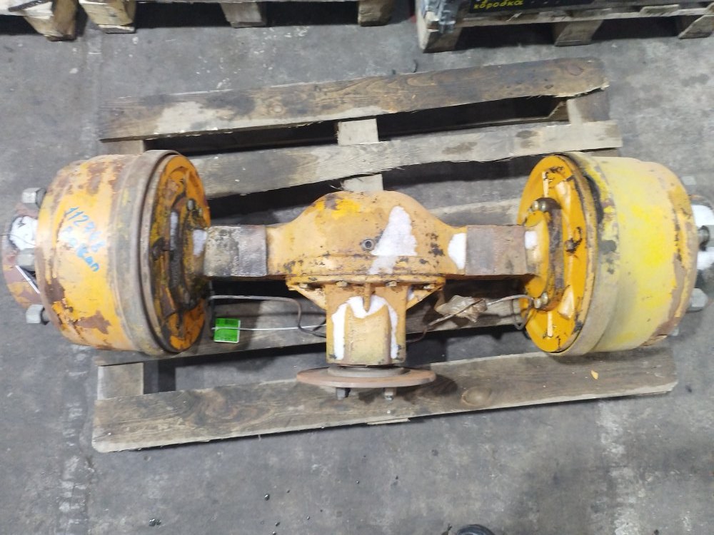 Мост передний