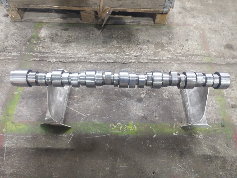 Запчасть вал распределительный Iveco Stralis AT440S42TX/P 2016 CURSOR10 F3AE3681D 420HP E5 Б/У Вал распределительный Iveco Stralis AT440S42TX/P 2016 CURSOR10 F3AE3681D 420HP E5 Б/У