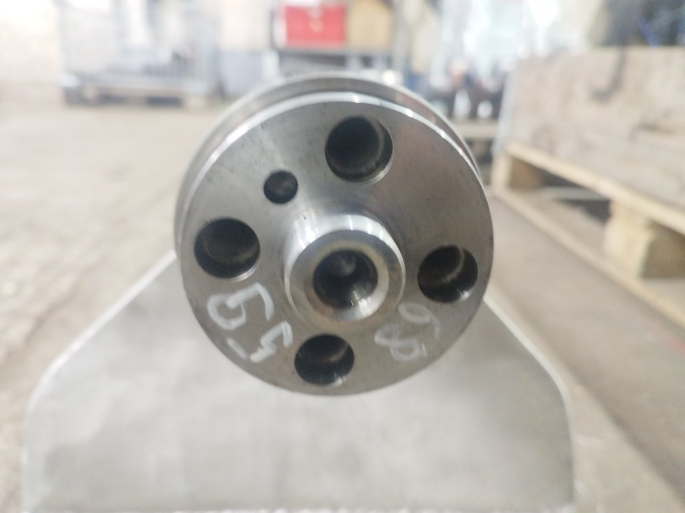 Вал распределительный Stralis AT440S42TX/P 2016 CURSOR10 F3AE3681D 420HP E5 Вал распределительный Stralis AT440S42TX/P 2016 CURSOR10 F3AE3681D 420HP E5