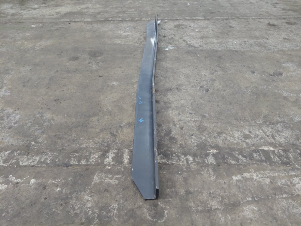 Кронштейн (уголок) ССУ левый Trakker 2020 AMT 633910 Cursor13 F3BE3681C R028271303 450 h/p E5