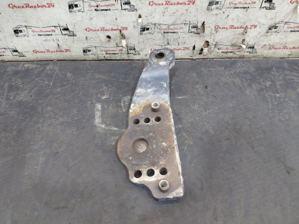 Сошка поворотного кулака Volvo