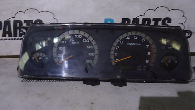 Спидометр Nissan Cefiro A31 Спидометр Nissan Cefiro A31