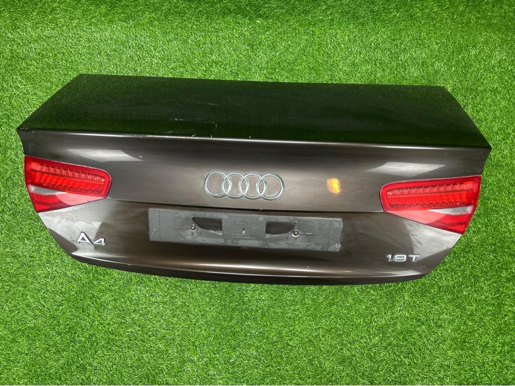 Крышка багажника Audi A4 B8 задняя (б/у)