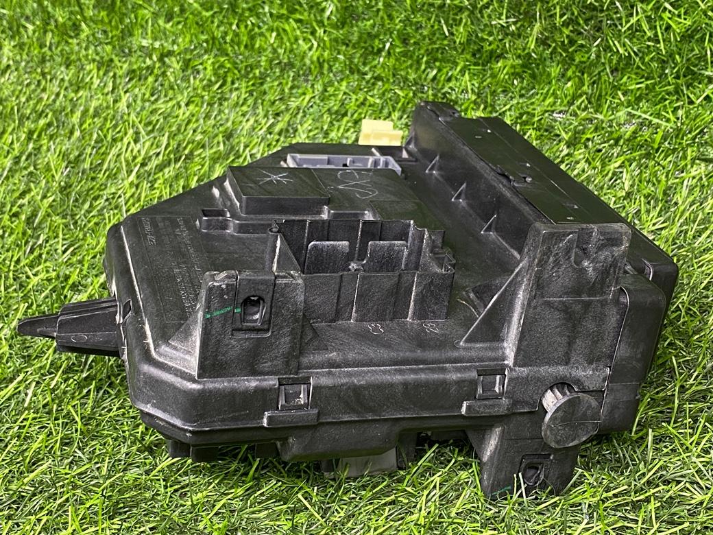 Блок предохранителей Explorer U251 RSEM