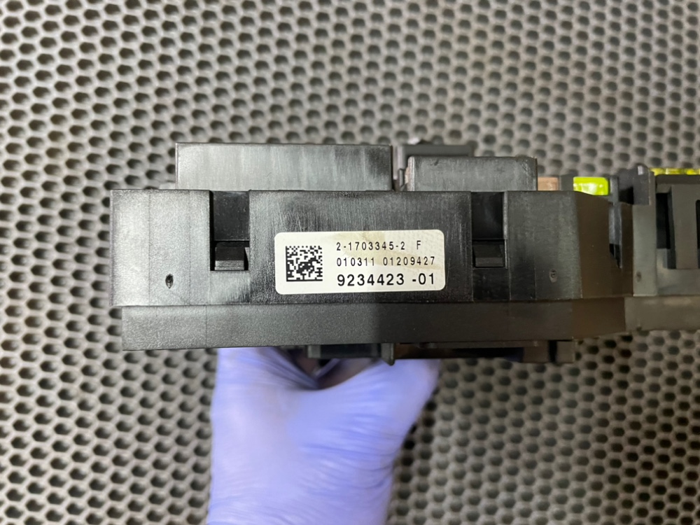 Блок предохранителей 5 series 2012 F10 N47D20C