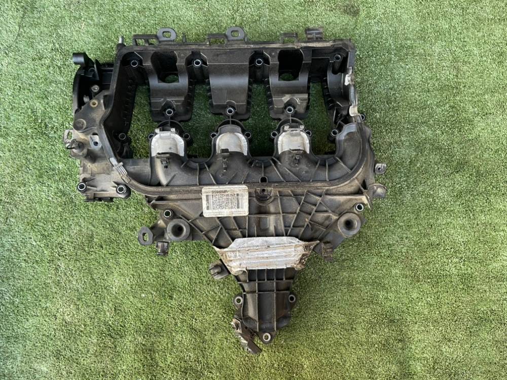 Впускной коллектор Ford kuga 2014 UFDA 2 1683831 контрактная