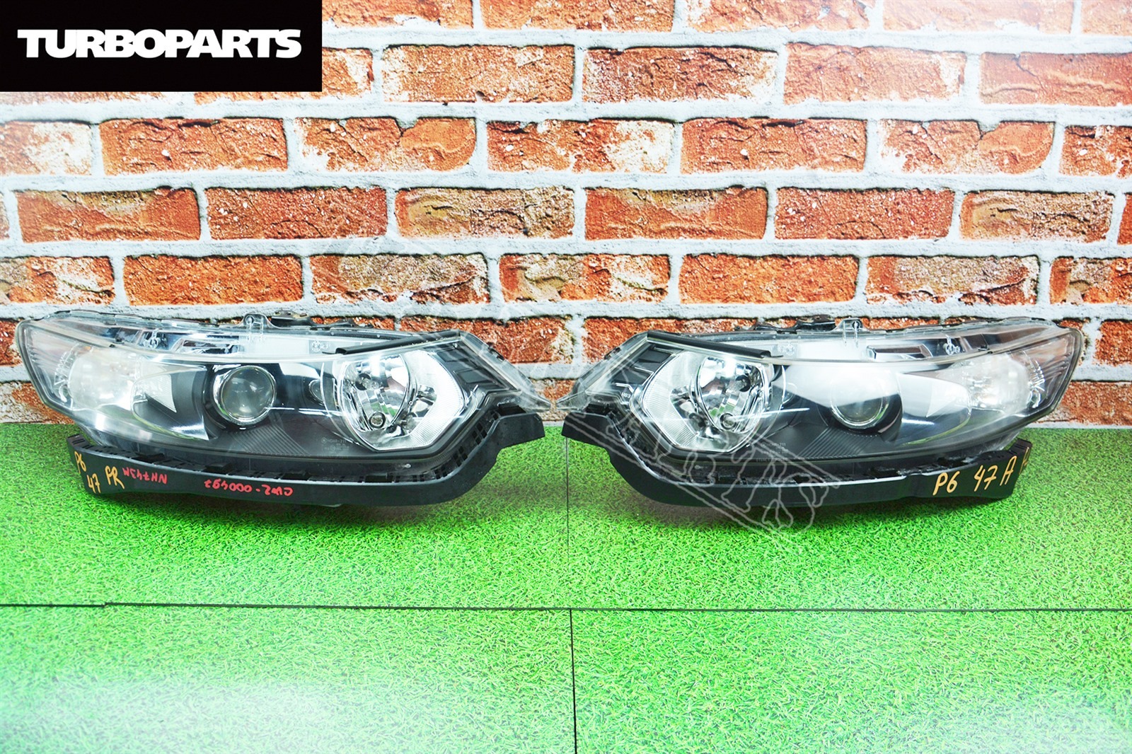 Фары Honda Accord CU1 K24A (б/у) Фары Honda Accord CU1 K24A (б/у)