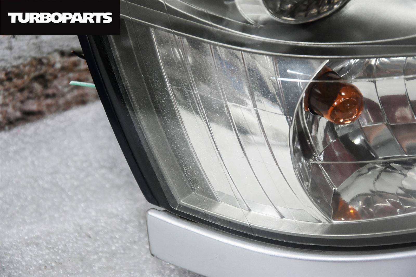 Фары комплект передние Forester SG5 EJ20