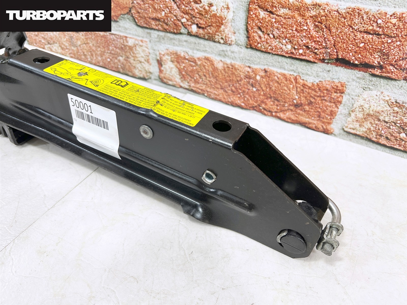 Поддомкратник (домкрат) Volkswagen Tiguan 5N1 CAW