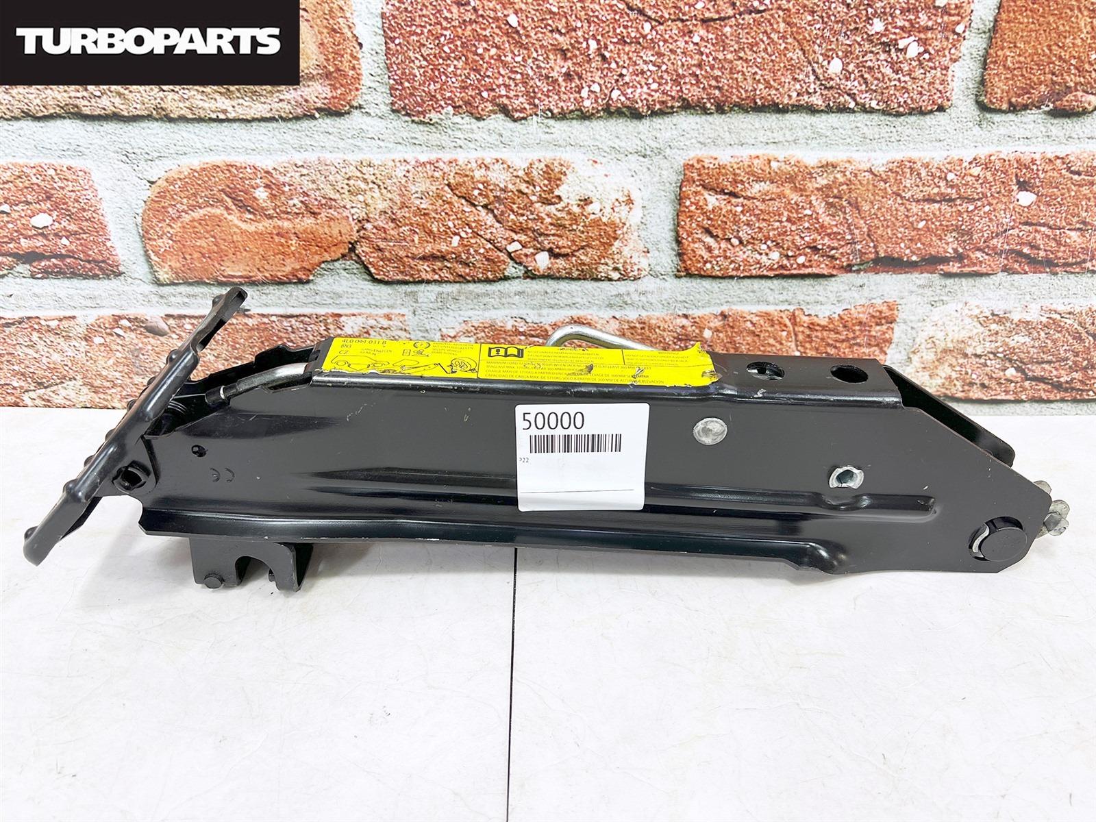 Поддомкратник (домкрат) Volkswagen Tiguan 5N1 CAW 8R0011031E контрактная