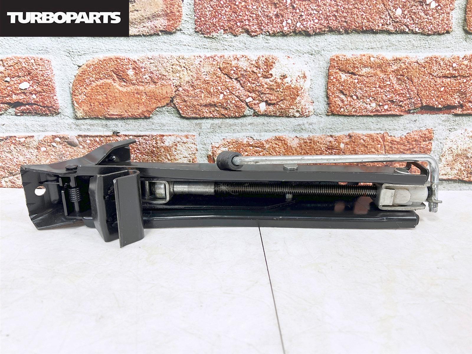 Поддомкратник (домкрат) Tiguan 5N1 CAW