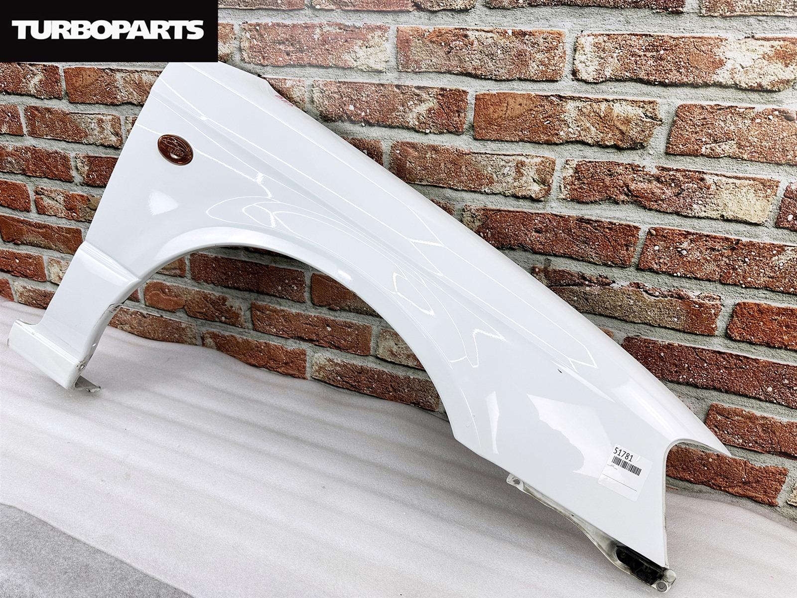 Крыло переднее правое SUBARU Legacy B4 BE5 EJ20