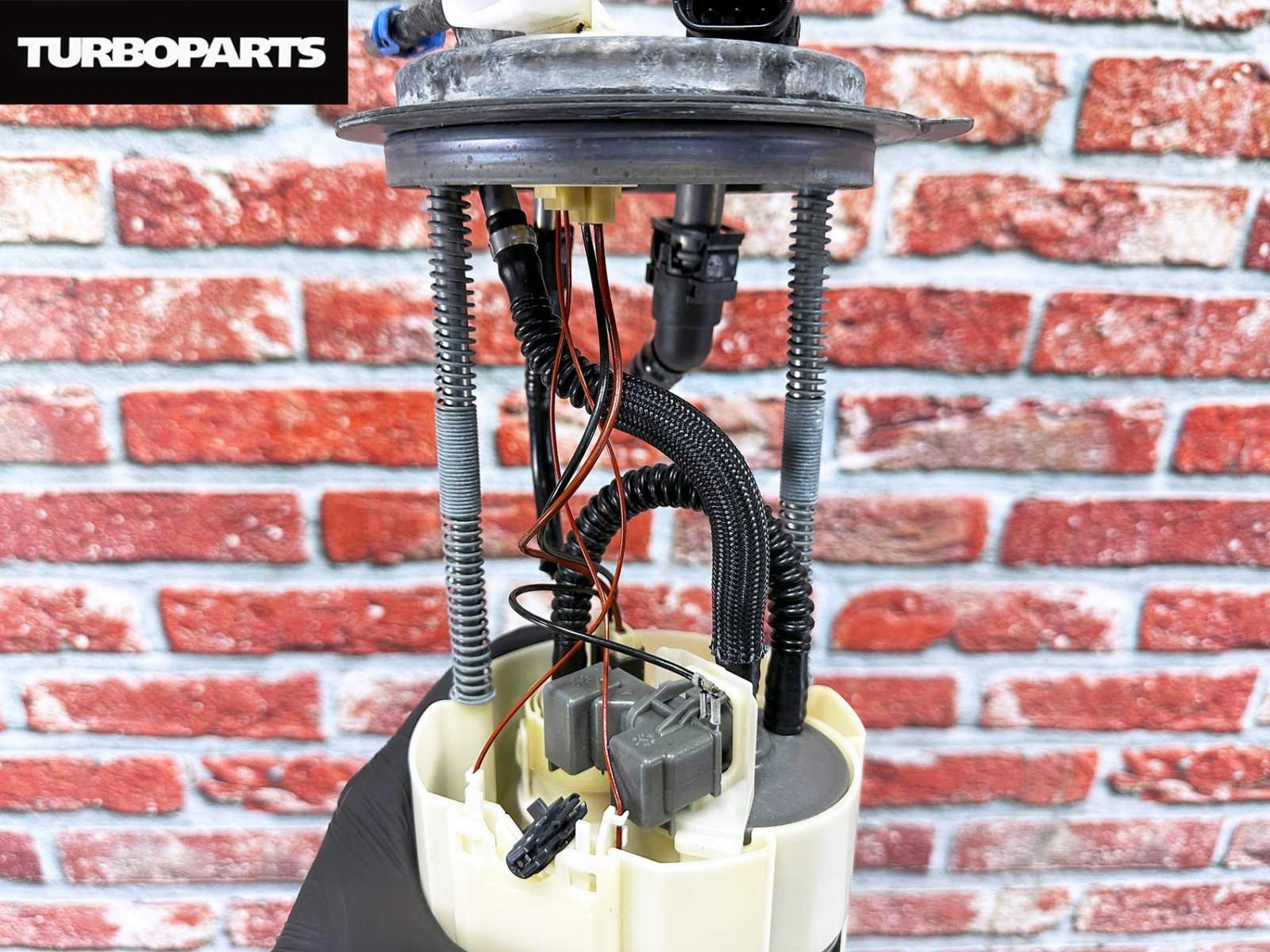 Бензонасос Escalade GMT900 L92