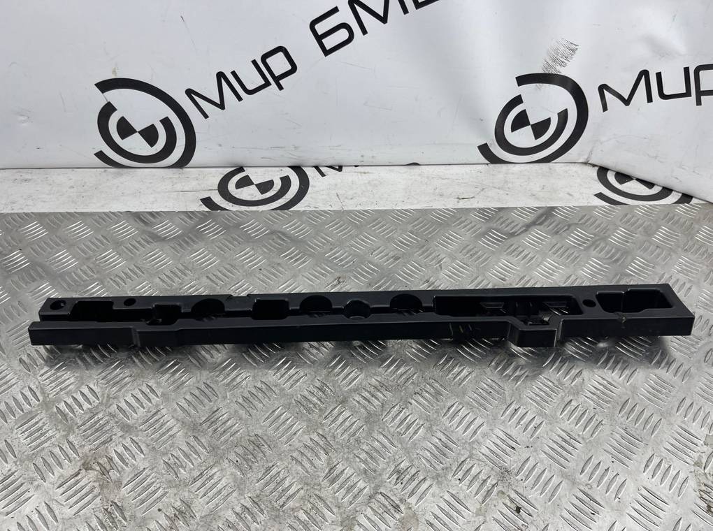 Кронштейн порога левый BMW 7 - series G12 51777357135 Б/У