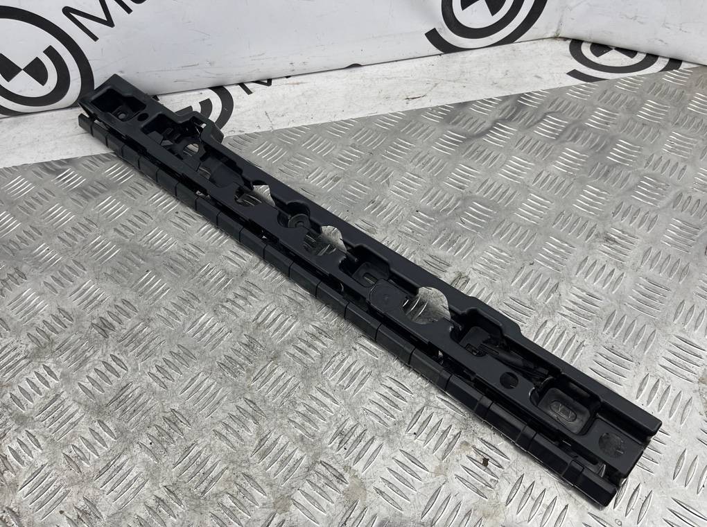 Кронштейн порога левый 7 - series G12