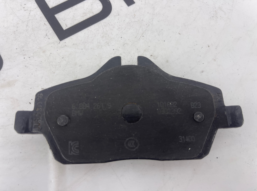 Колодки тормозные передние BMW 2 - series F45