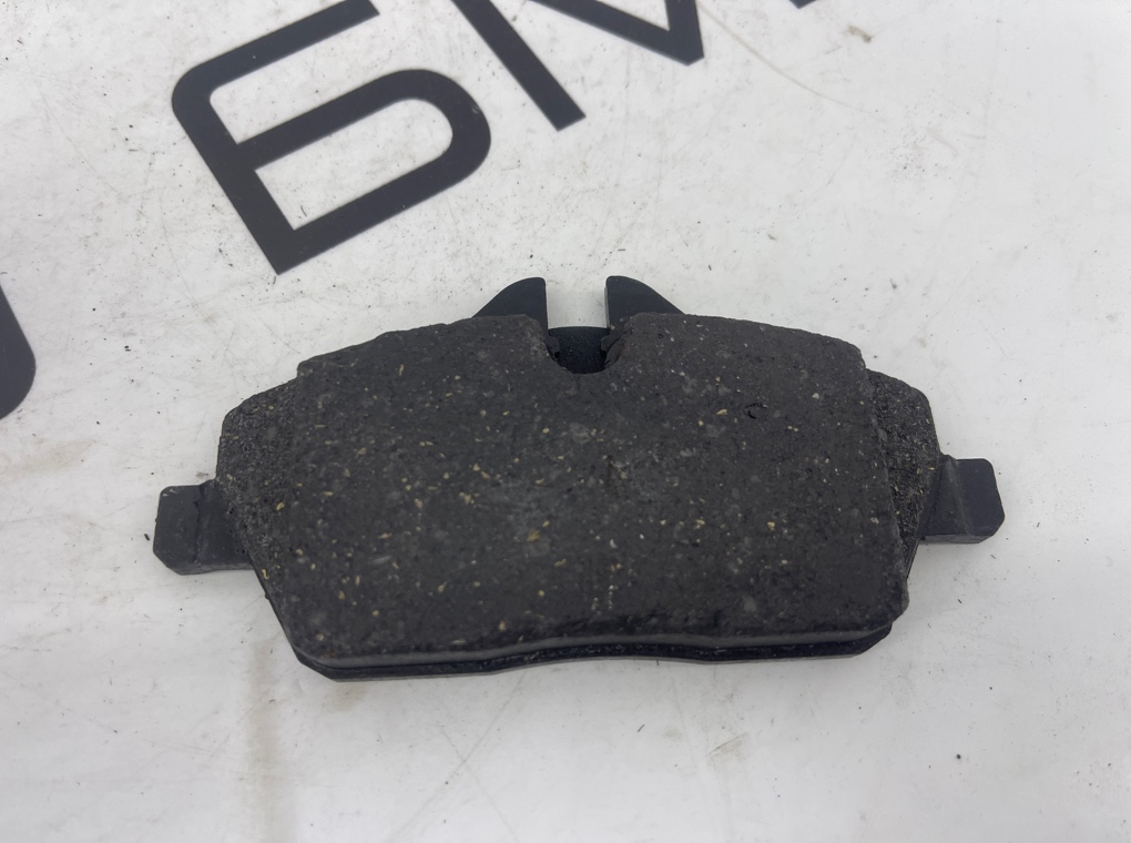 Колодки тормозные передние 2 - series F45