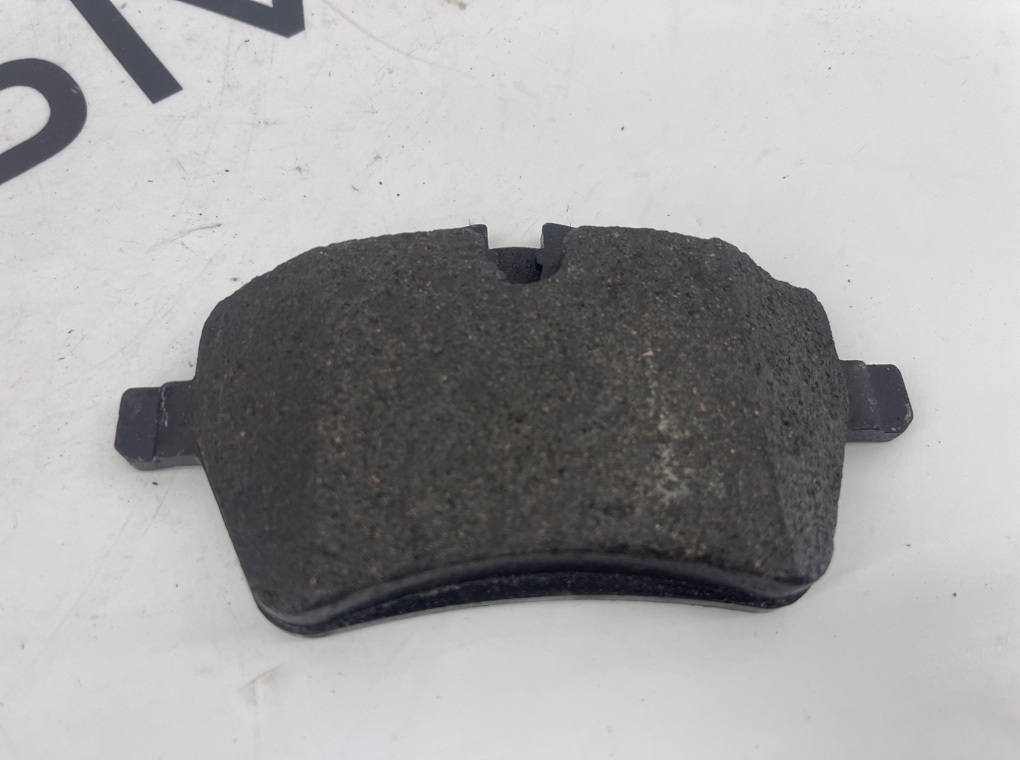 Колодки тормозные передние Clubman R55