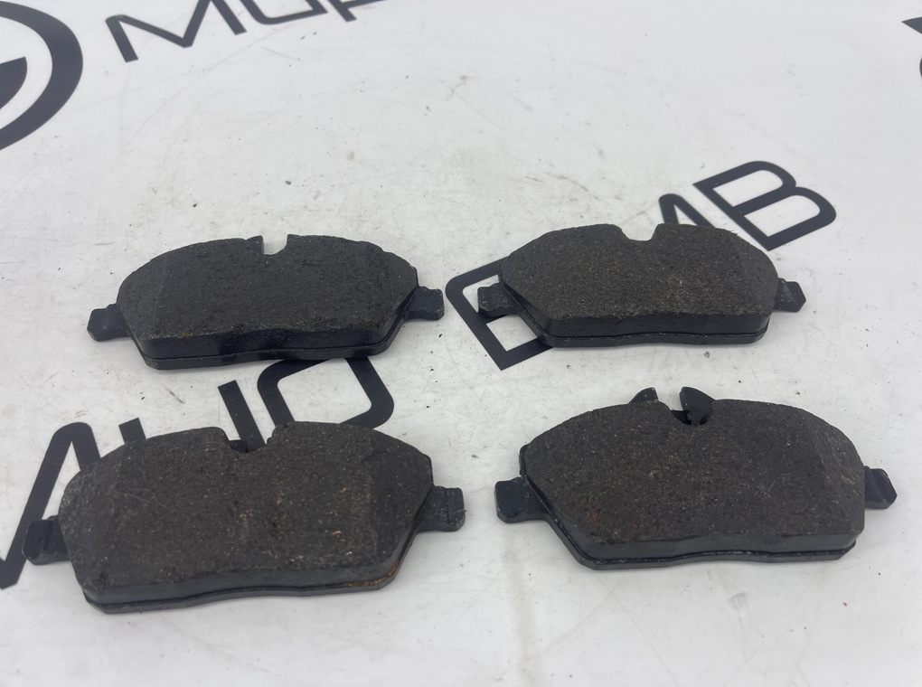 Колодки тормозные передние Clubman R55 Колодки тормозные передние Clubman R55