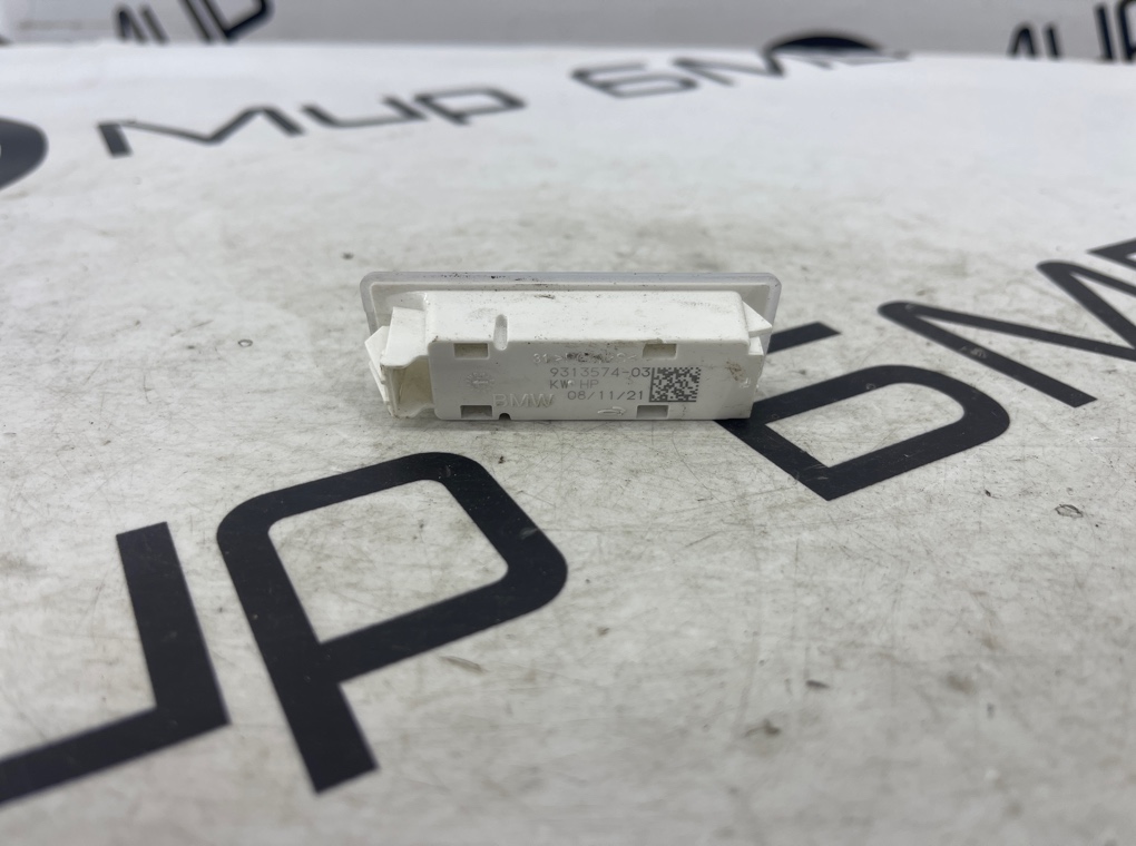 Лампа светодиодная BMW X5 M Competition F95 S63B44B Лампа светодиодная BMW X5 M Competition F95 S63B44B