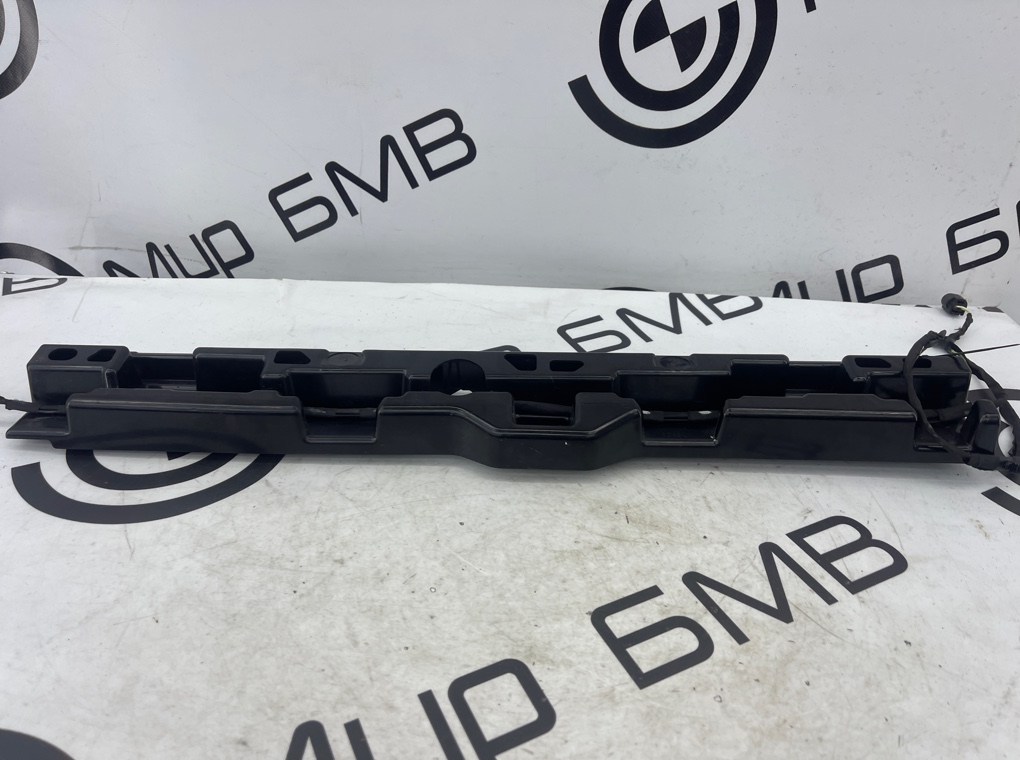 Кронштейн порога левый BMW BMW 5' 540I XDR G30 B58B30A