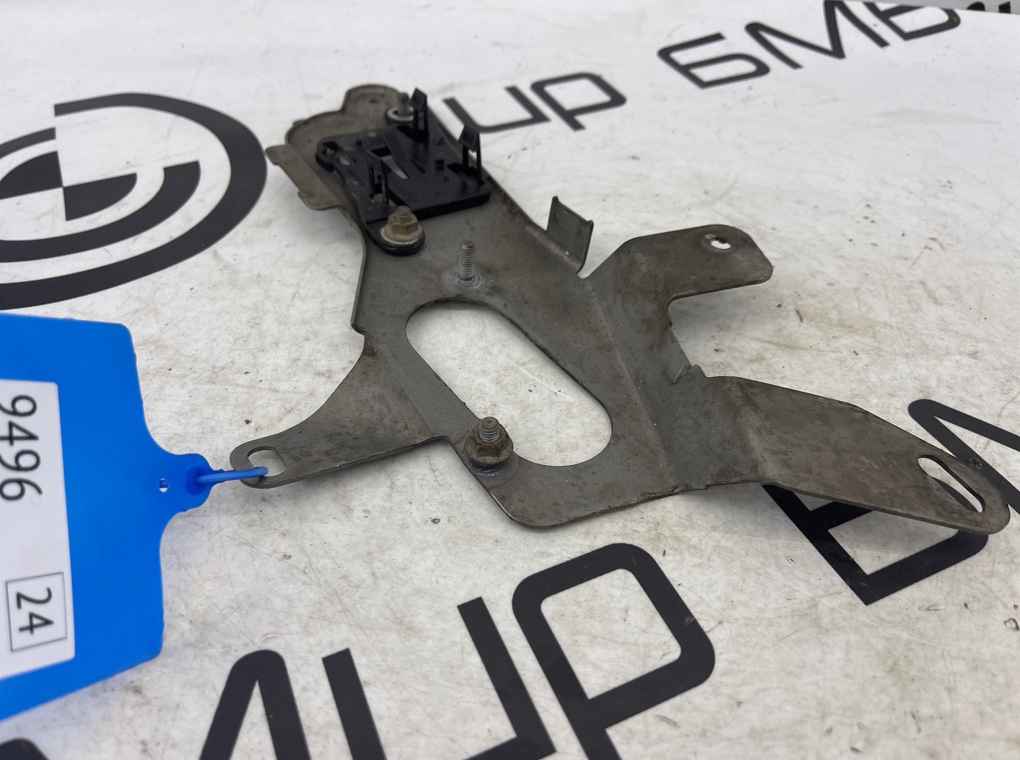 Кронштейн BMW 6' GT 630d xDrive 2018 G32 B57D30A Кронштейн BMW 6' GT 630d xDrive 2018 G32 B57D30A