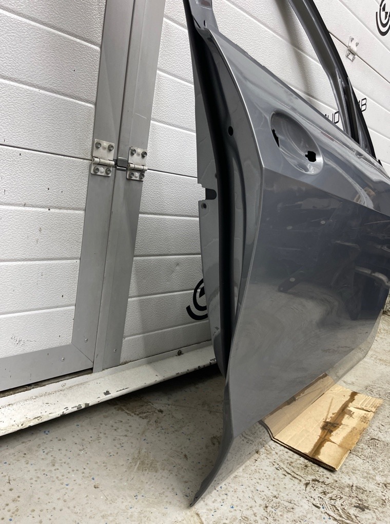 Дверь боковая передняя правая LCI X5 xDrive50e B58X 2024 G05 B58B30S