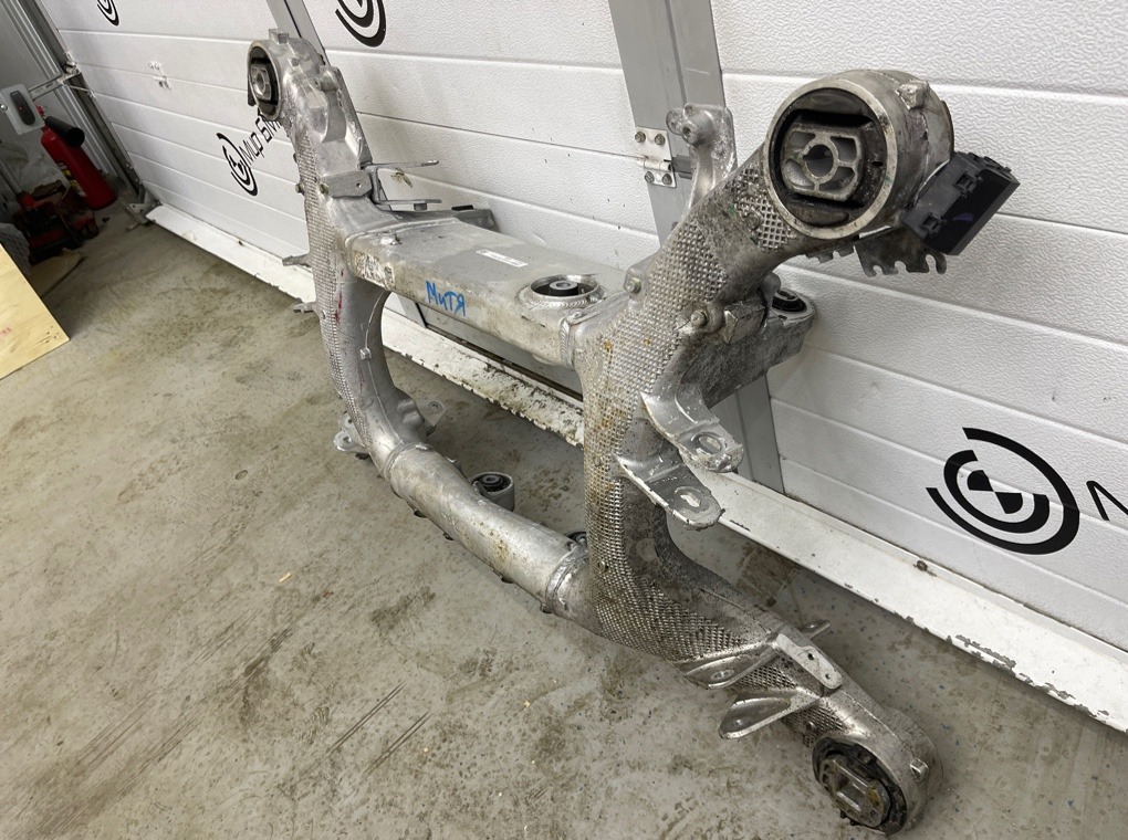 Подрамник задний BMW LCI X5 xDrive50e B58X G05 B58B30S