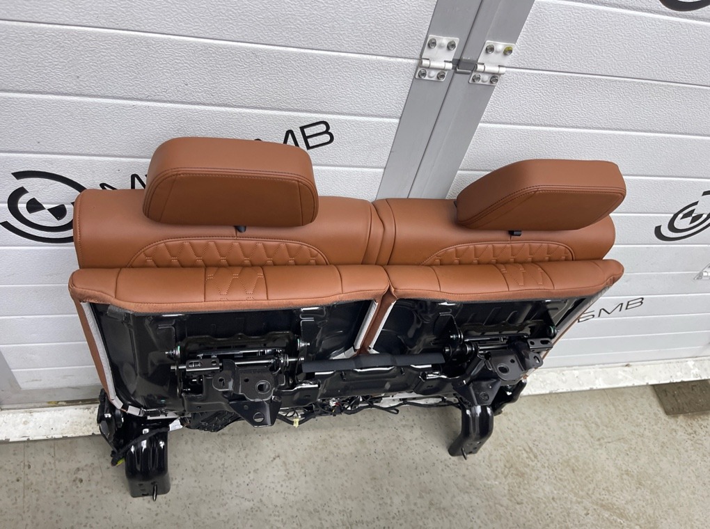 Комплект салона X7 xDrive40i LCI 2023 G07 B58B30P
