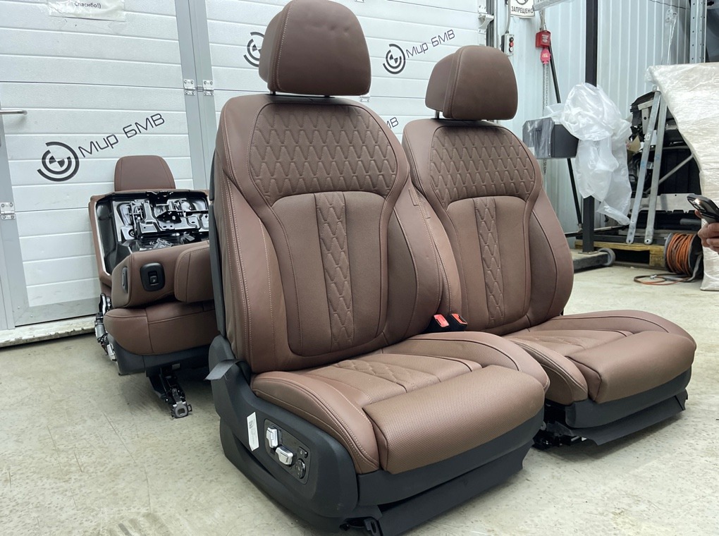 Комплект салона X7 xDrive40d LCI 2023 G07 B57D30B