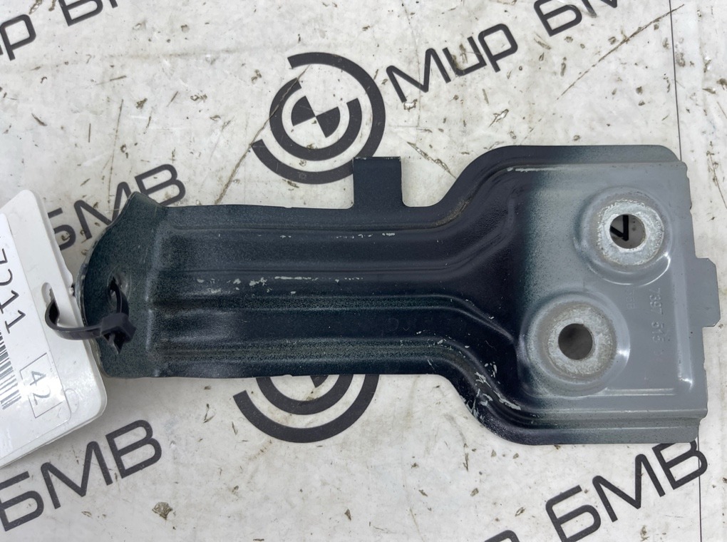 Кронштейн крыла передний левый X3 xDrive20d 2018 G01 B47D20A