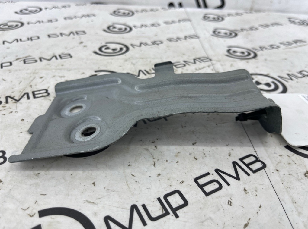 Кронштейн крыла передний левый X3 xDrive20d 2018 G01 B47D20A