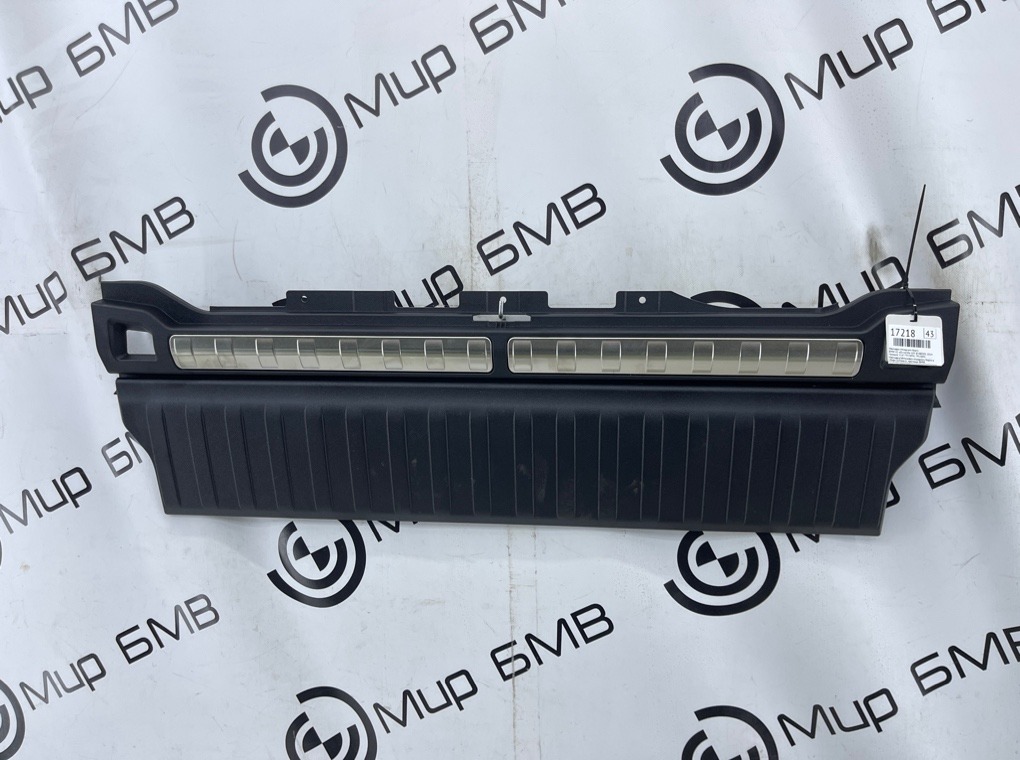Накладка откидного борта BMW X5 xDrive50e 2024 G05 B58B30S 51477953894 Б/У
