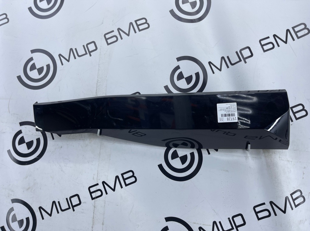 Запчасть молдинг двери задний левый BMW XM 2023 G09 S68B44A 51219851025 Б/У Молдинг двери задний левый BMW XM 2023 G09 S68B44A 51219851025 Б/У