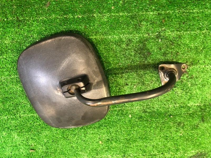 Зеркало с пятой двери NISSAN HOMY E24 TD27 контрактная