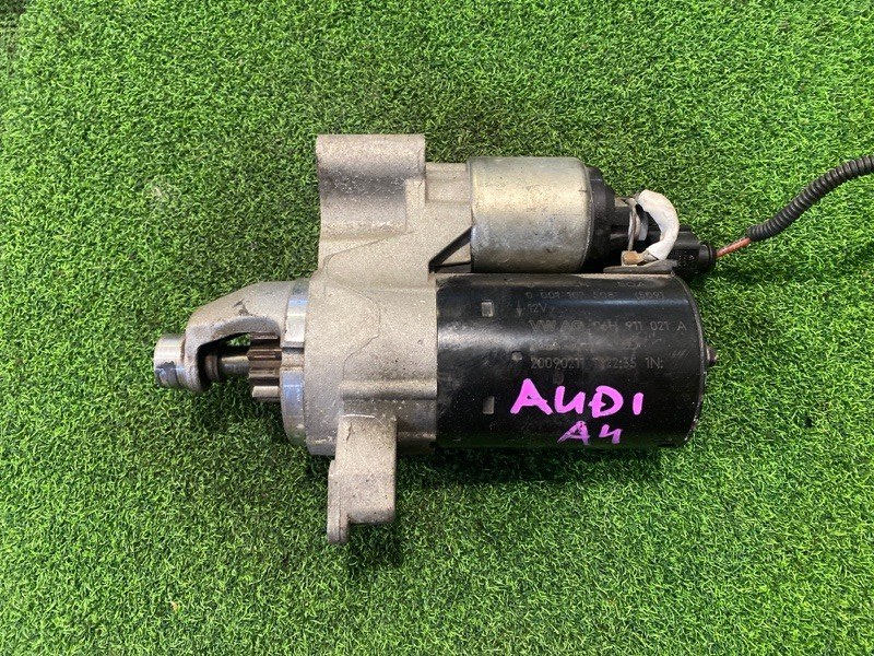 Стартер Audi A4 8E (б/у) Стартер Audi A4 8E (б/у)