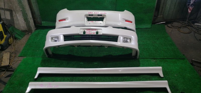 Обвес Toyota Gaia ACM15 (б/у) Обвес Toyota Gaia ACM15 (б/у)