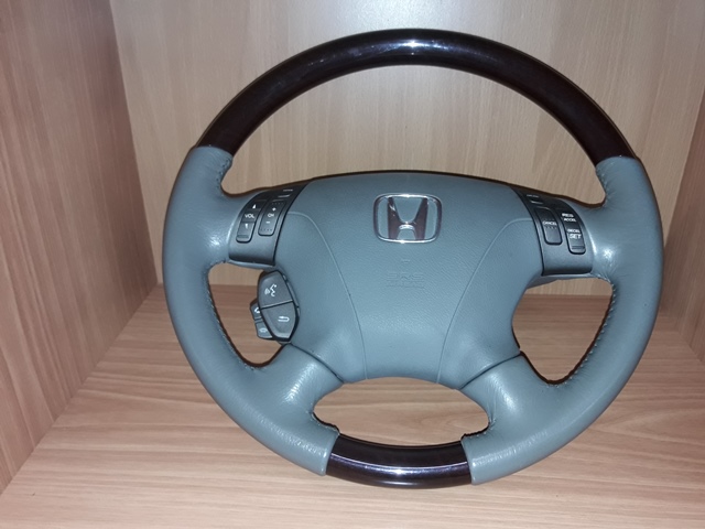 Руль Honda Legend KB1 (б/у) Руль Honda Legend KB1 (б/у)