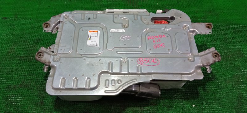 Батарея Honda Fit GP5 (б/у) Батарея Honda Fit GP5 (б/у)