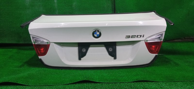 Запчасть крышка багажника BMW 320I E90 N46B20 контрактная Крышка багажника BMW 320I E90 N46B20 контрактная