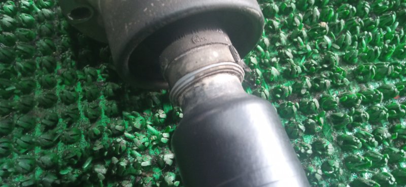 Кардан передний LS600H UVF45 2UR-FSE