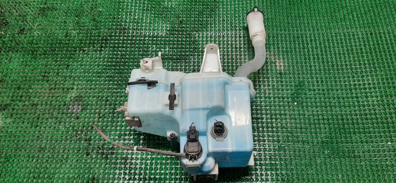 Бачок стеклоомывателя LS600H UVF45