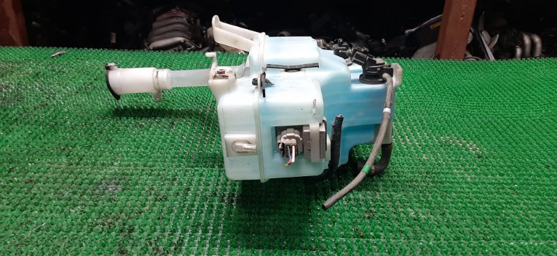 Бачок стеклоомывателя LS600H UVF45