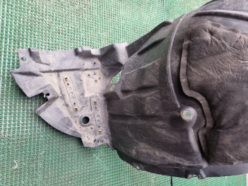 Подкрылок передний левый LS600H 2009 UVF45 2UR-FSE