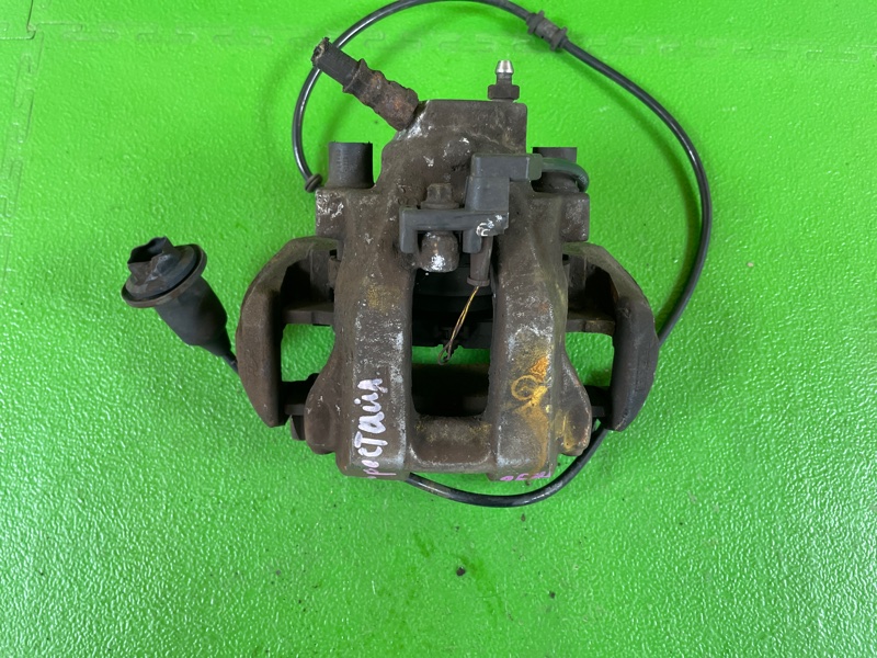 Суппорт задний правый Mercedes-Benz S430 2004 W220 M113 контрактная