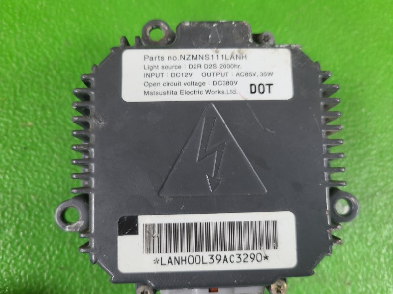 Блок ксенона X-TRAIL 2008 NT31 MR20-DE