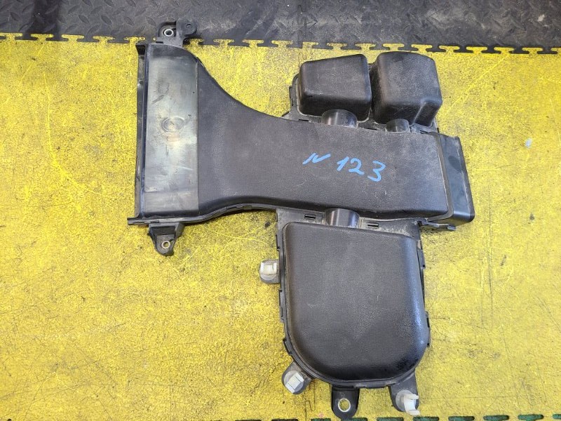 Воздухозаборник LEXUS RX450H 2018 GYL25 2GR-FXS 17750-31050 контрактная
