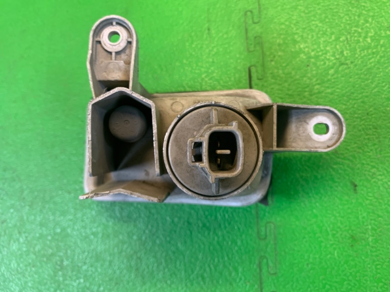 Поворотник передний правый ISUZU GIGA CYZ51 EXZ51