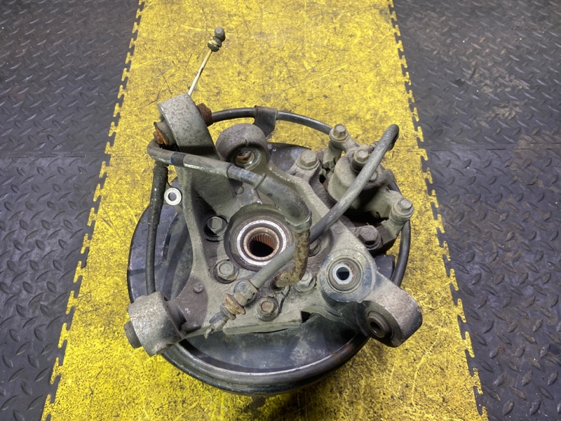 Ступица задняя левая FAIRLADY Z Z33 VQ35DE