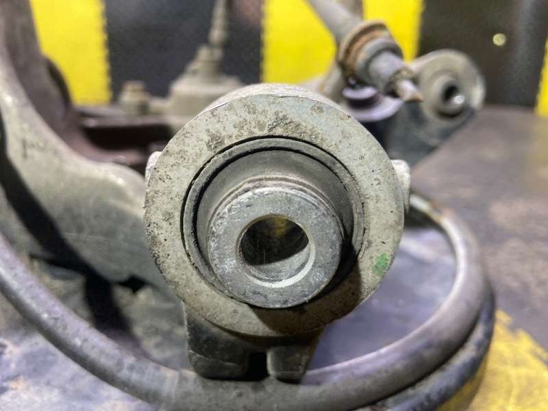 Ступица задняя левая FAIRLADY Z Z33 VQ35DE